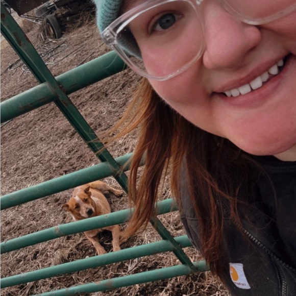 Meet your Posher, Olivia - Picture 5 of 12